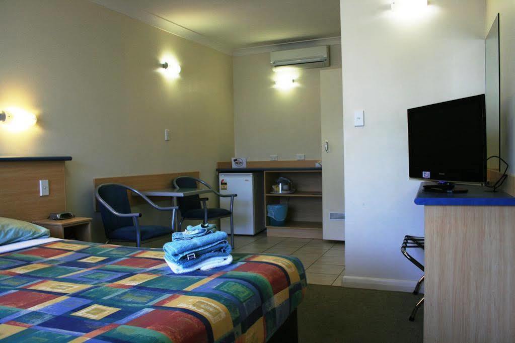 Welcome Inn 277 Adelaide Exterior photo